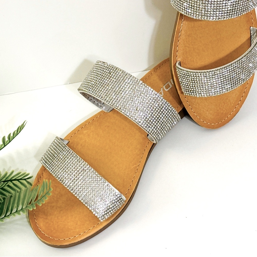 SODA Sparkle Shine Sequin Double Strap Slip On Sandals Sz 7 NWT - Picture 2 of 9